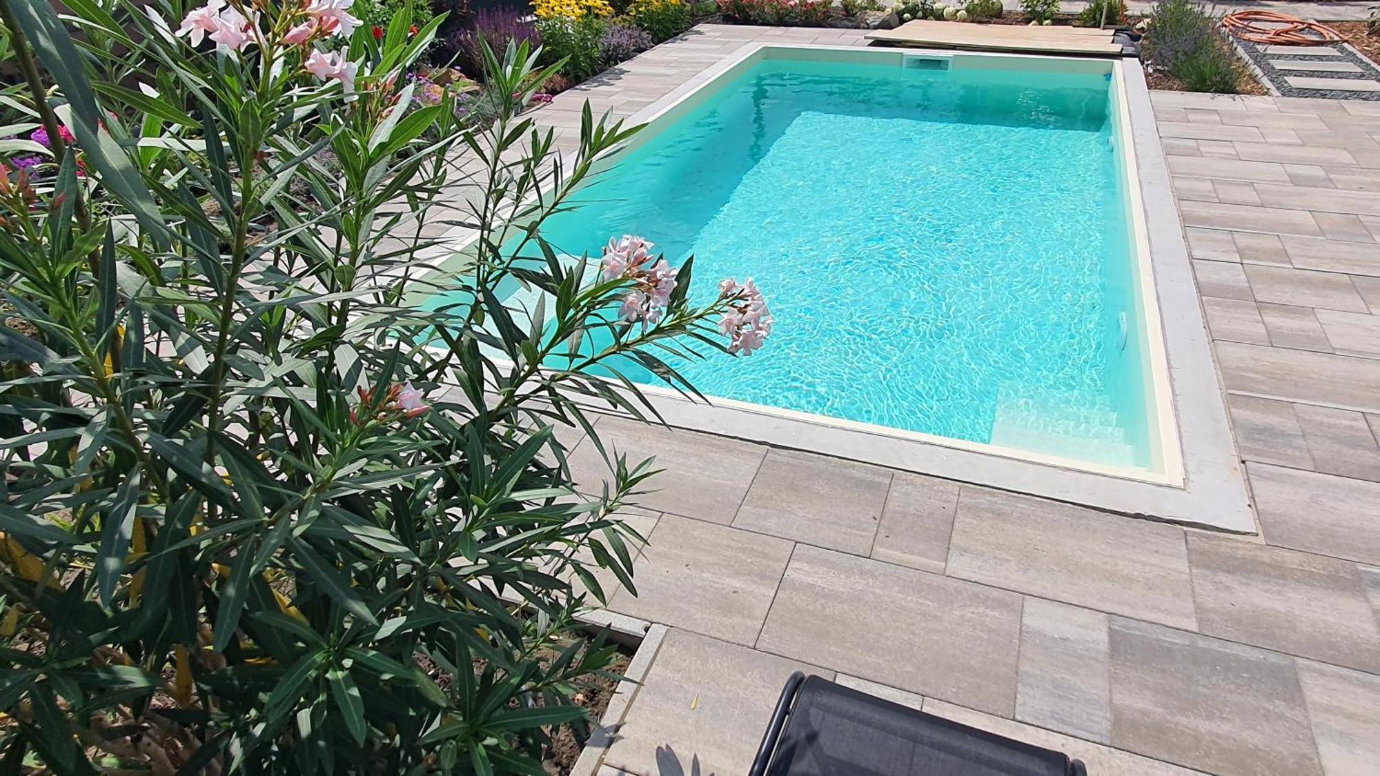 Velence Lakeside Pool House ภายนอก รูปภาพ